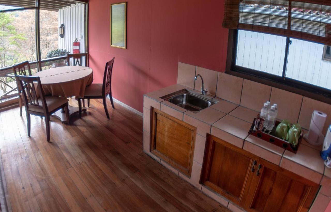 ซุเตรา แซงชัวรี ลอดจ์ แอท กีนาบารูพาร์ค Villa Tenompok ภายนอก รูปภาพ